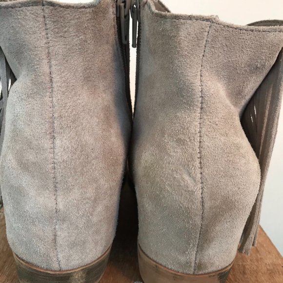 Mudd Beige Leather Fringe Wedge Ankle Boots - Picture 7 of 8